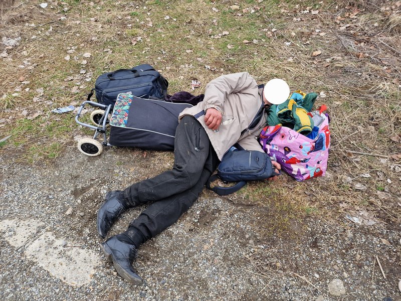 Bărbat abandonat de ambulanță în tufișuri: „Sunt încă șocat de întâmplarea pe care am trăit-o”