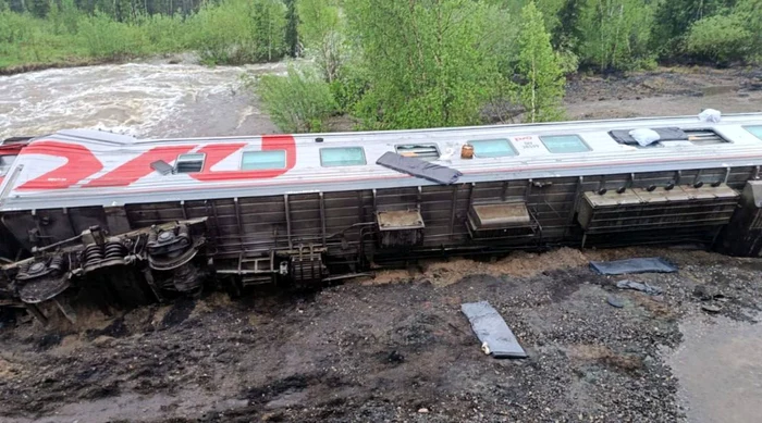 Tren deraiat in Rusia FOTOLX / X