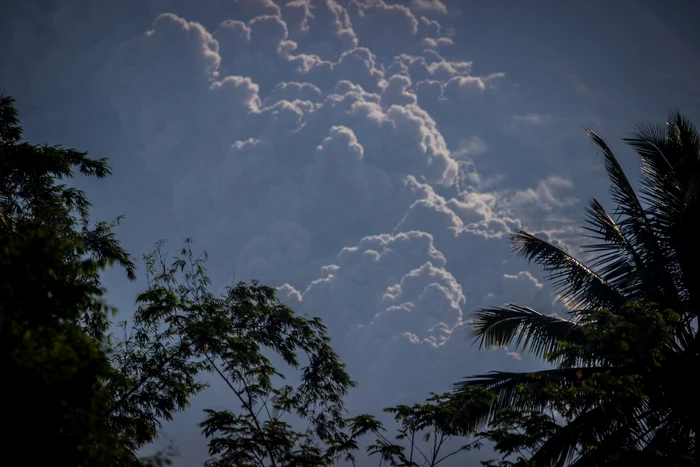 Muntele vulcanic Merapi din Indonezia a erupt pe 11 martie 2023. FOTO Profimedia