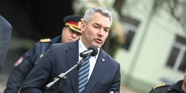 Karl Nehammer in vizita in Bulgaria FOTO EPA EFE jpg