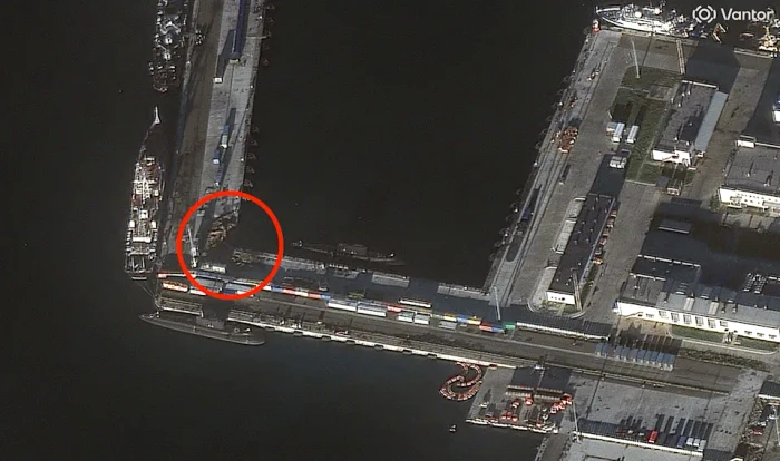 Daunele provocate portului sunt vizibile pe 16 decembrie FOTO Vantor via Business Insider