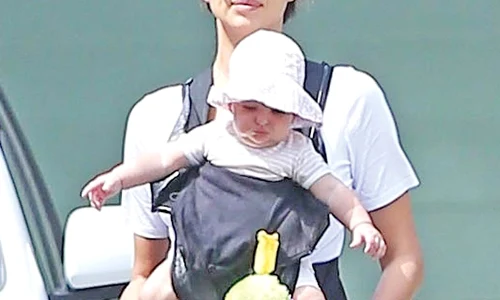 Irina  Shayk: 31 de ani, a născut la  21 martie 2017, locul naşterii:  Los Angeles  jpeg