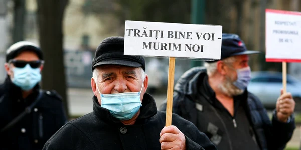 protest pensionari timisoara foto inquam photos virgil simionescu