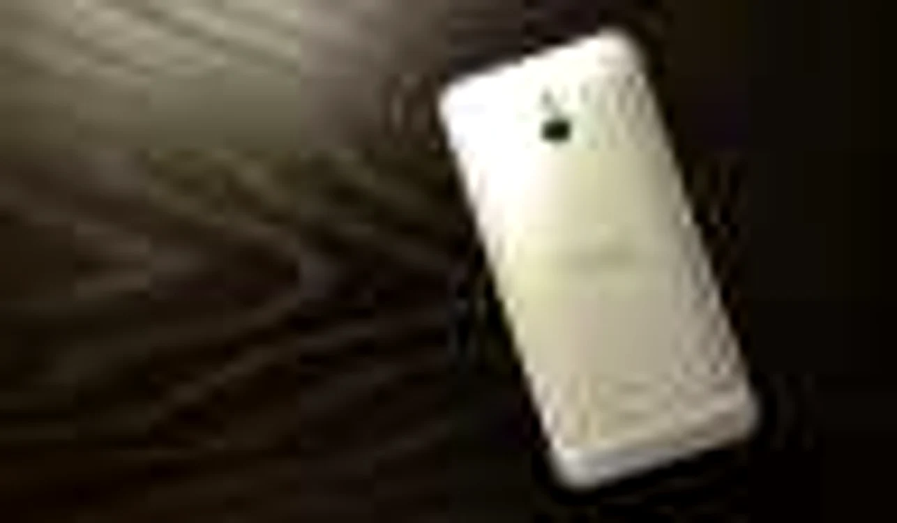 htc one mini foto razvan baltaretu/adevarul
