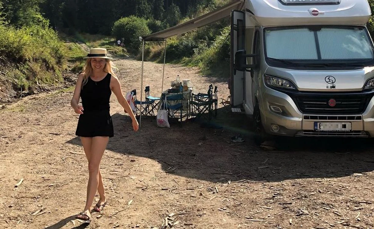 Laura Cosoi a plecat în vacanţă cu rulotaFoto: arhivă personală