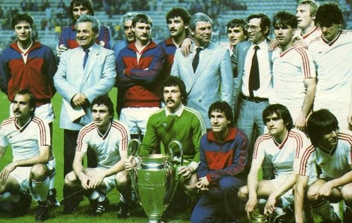 anton weiszenbacher fost fotbalist alaturi de colegii de la steaua bucuresti foto facebook pagina personala
