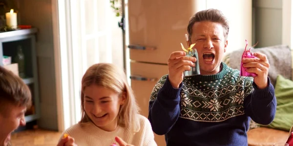 Jamie Oliver cu familia  jpg