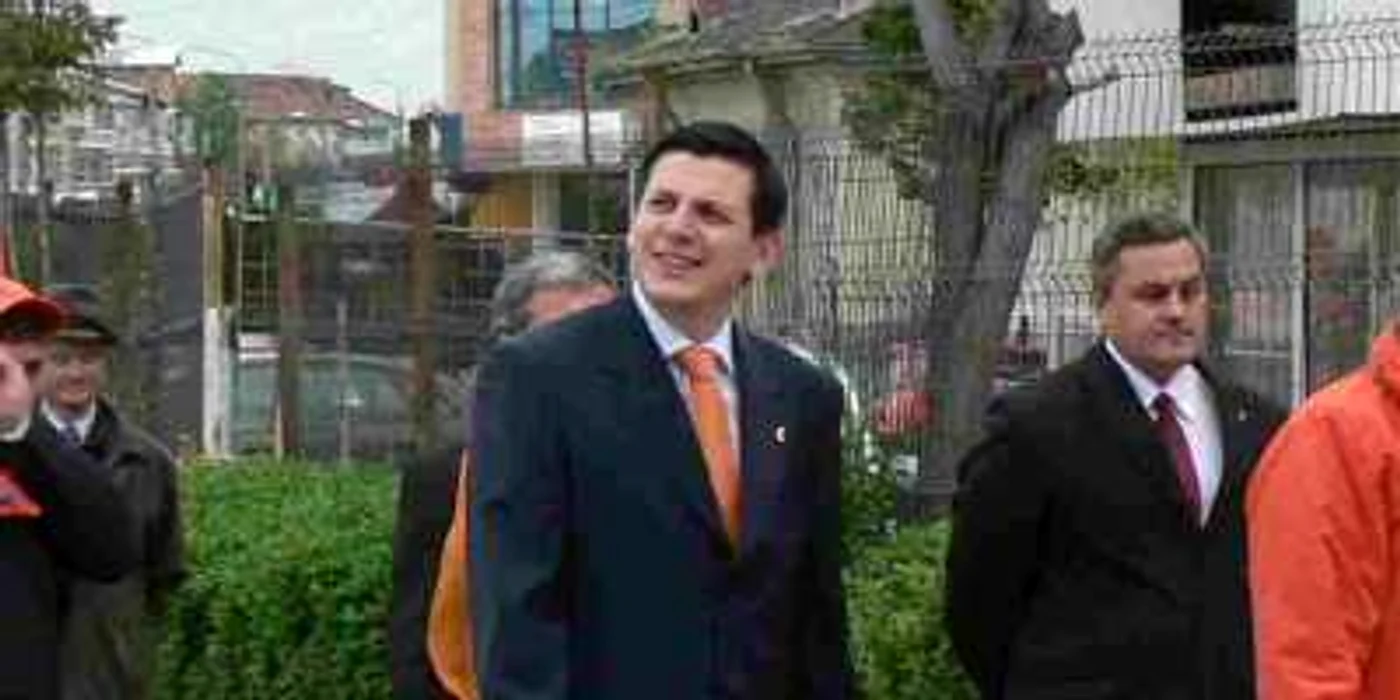 Preşedintele PDL Alin Trăsculescu le-a satisfăcut doleanţele primarilor săi
