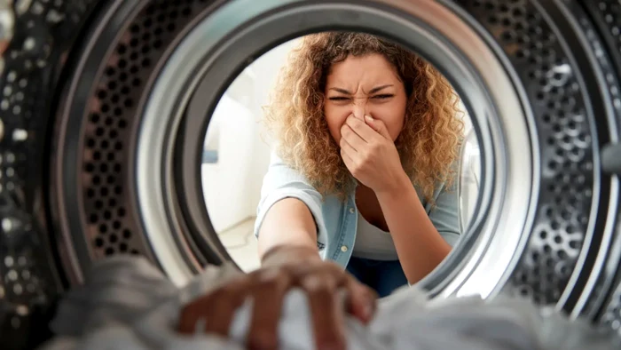 Cum să elimini mucegaiul, bacteriile și mirosurile neplăcute din mașina de spălat.