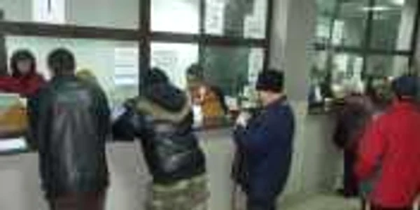 Declaraţiile trebuie depuse 