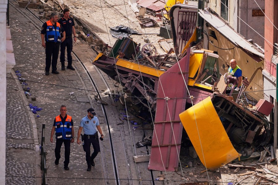 Tragedia din Portugalia unde a fost implicat celebrul funicular Gloria a fost posibilă din cauza cablului care nu respecta standardele