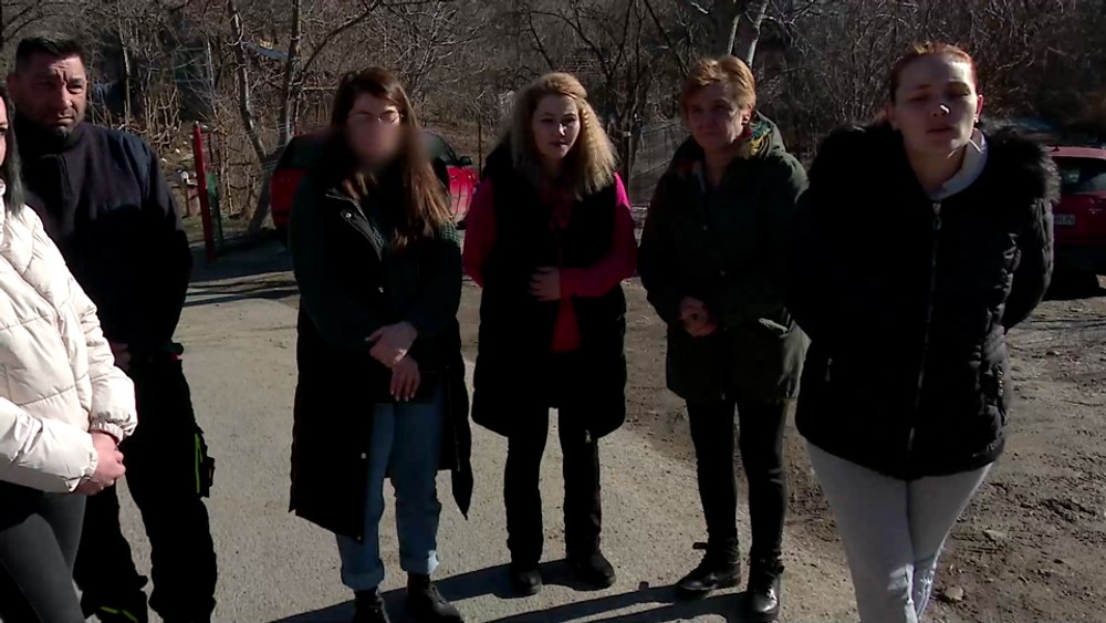 Revoltă în satul unui prădător sexual, după decizia controversată a unor judecători. Inculpatul, la un pas să revină acasă VIDEO