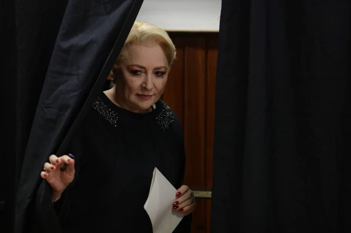 Viorica Dăncilă a votat la primele ore ale diminețiifoto: Inquam Photos