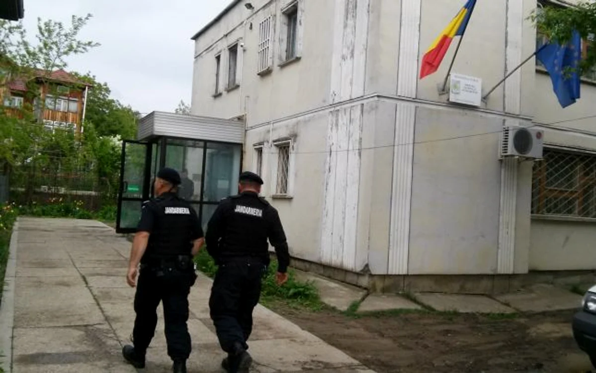 Mai mulți agenți de poliție rutieră vor fi aduși la sediul DNA Iași, unde sunt acuzați de luare de mită
