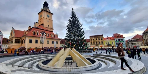 Piaţa Sfatului din Braşov FOTO Primăria Braşov