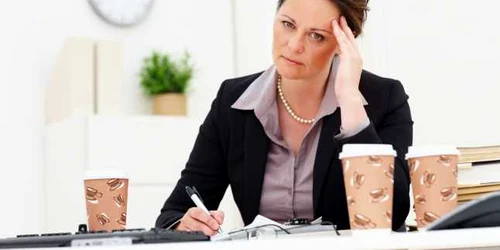 4 obiceiuri care te lasă fără energie