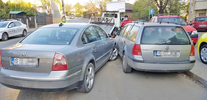 Passatul infirmierei a lovit o mașină staţionată