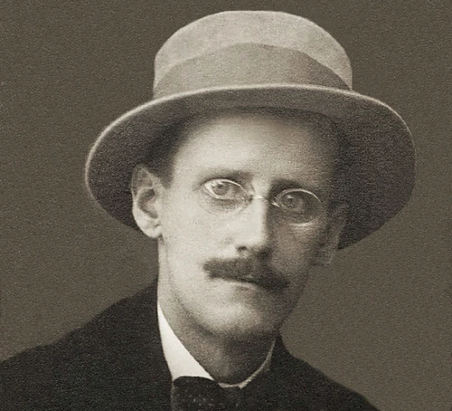 James Joyce © wikimedia commons