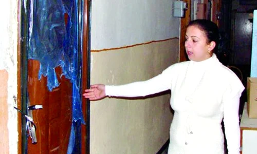 Uşa WC ului de la etajul doi a fost schimbată şi zăvorâtă jpeg