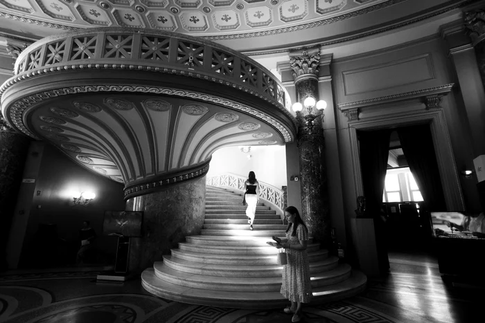 Ateneul cinematografic. Instantaneu magic de Cătălina Filip