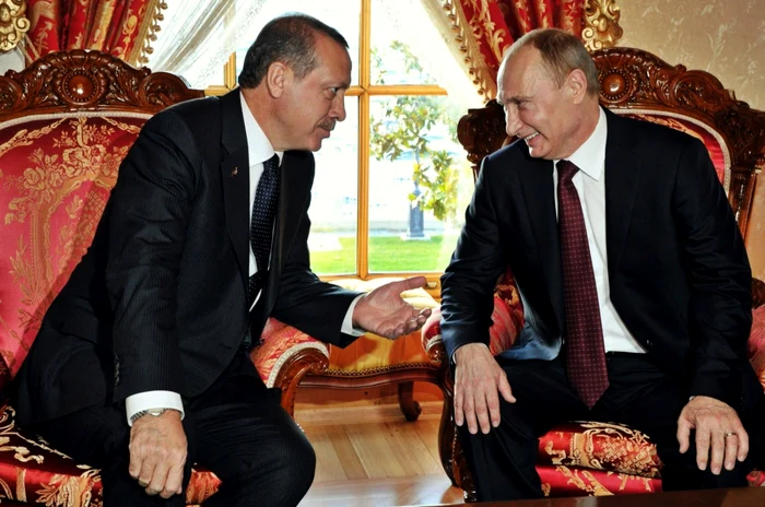 Preşedintele turc Recep Tayyip Erdogan şi omologul său rus Vladimir Putin FOTO AP Images
