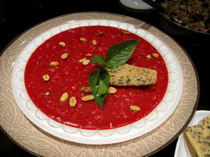 Supa de sânge se găsește în restaurantele vietnameze