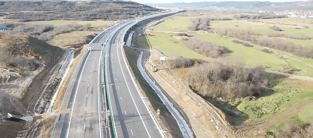 Bilanțul autostrăzilor, făcut de o asociație: Ne apropiem de 1.000 km, dar ne-ar mai trebui încă 2.000 km