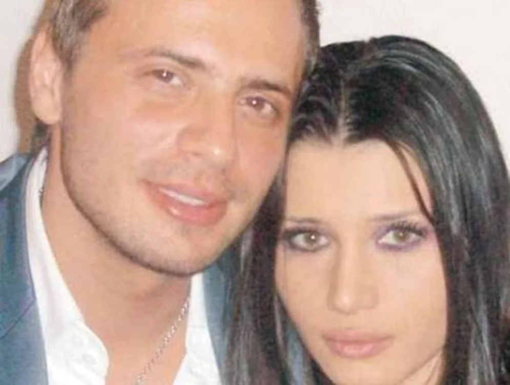 Bruneta şi Joe au trăit o intensă poveste de amor