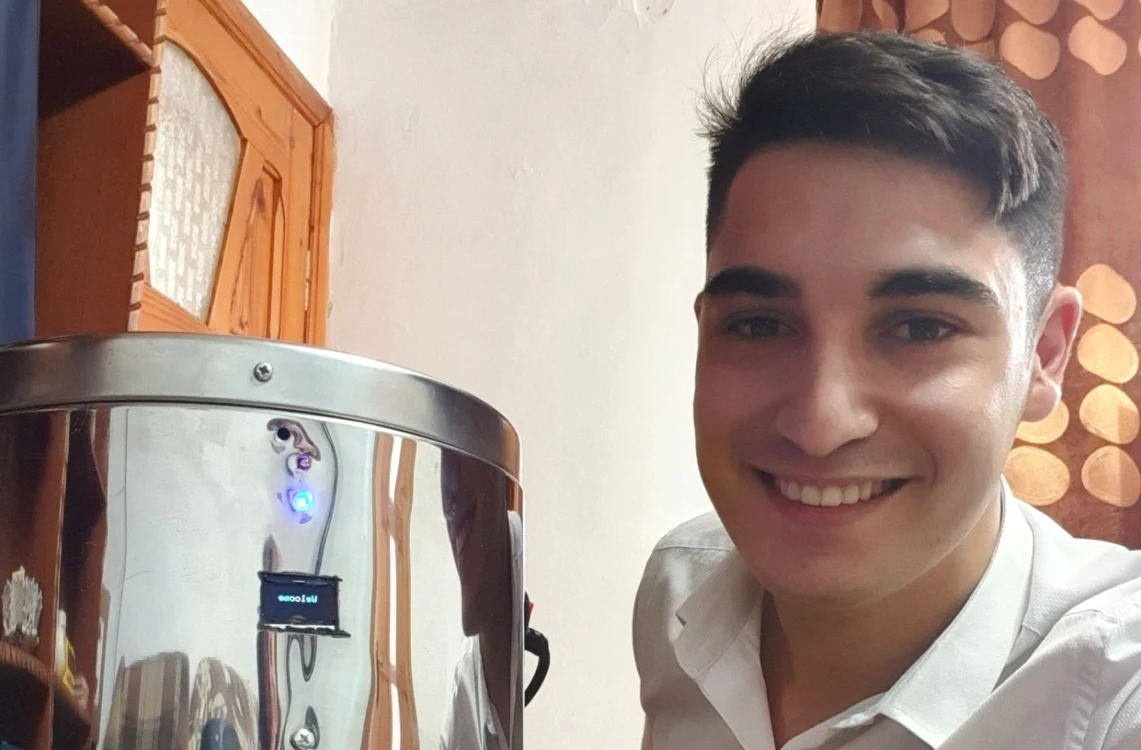 George Adrian Bidireanu şi invenţia sa Sursa arhiva personală
