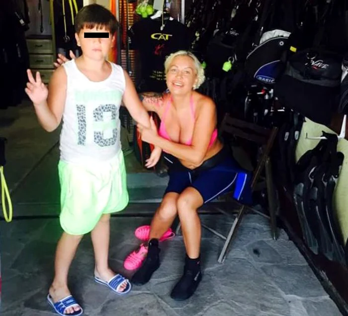 
    Valeria şi-a dus copilul în Franţa ca să-l salveze foto: arhiva personală  