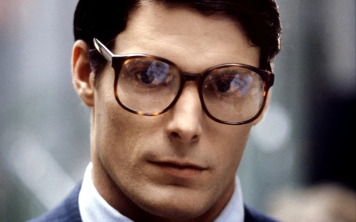 La 26 de ani, Christopher Reeve devine Superman (1978), personaj de benzi desenate. A fost ales pentru acest rol datorită fizicului său robust