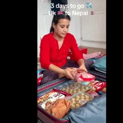 o nepaleza din uk pregateste dulciuri pentru cei de acasa foto captura video png