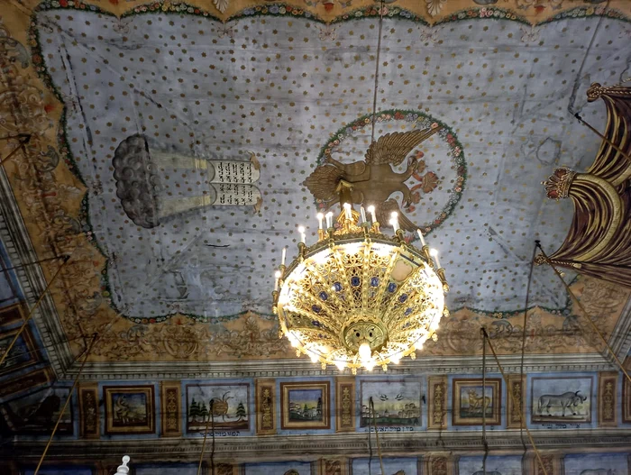 Tavanul pictat al sinagogii FOTO Cosmin Zamfirache