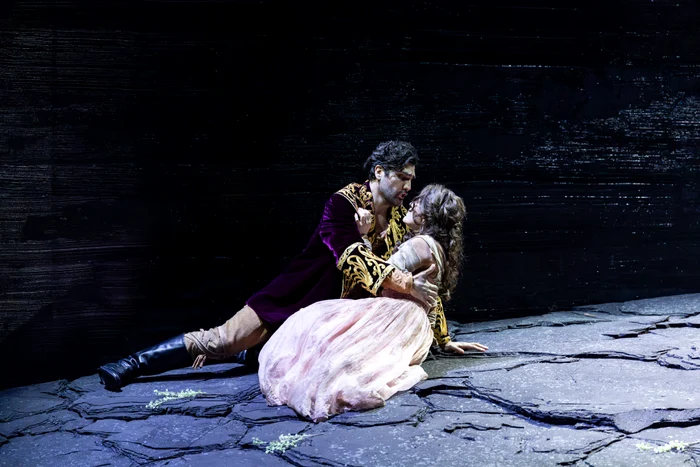 Jonathan Tetelman și Olga Kulchynska. FOTO © Geoffroy Schied