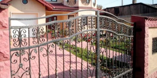 Tencuielile decorative, în declin