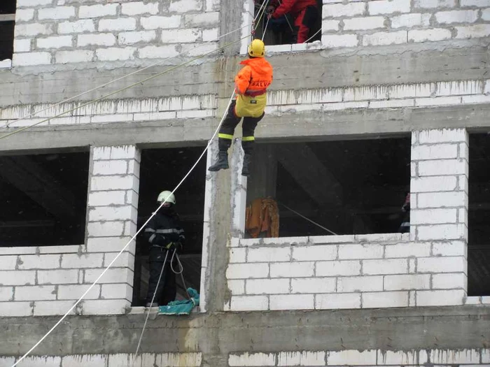 Situaţie de urgenţă la Universitatea Agricolă din Timişoara Foto