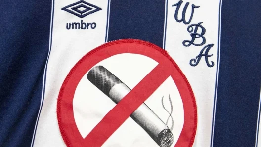 Cei mai ciudați sponsori din fotbal: site-uri porno, canabis și pompe funebre