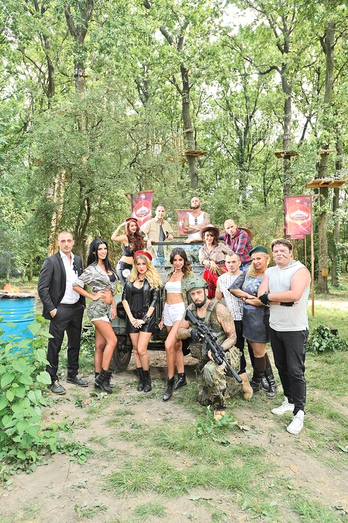 
    Rona Hartner, Paula Chirilă, Raluca și Denisa de la Bambi, Natalia Mateuț, Andreea Tonciu, Giani Kiriță, Vladimir Drăghia, Andrei Duban, Andrei Ștefănescu de la Alb Negru, CRBL și Ionuț Pitbull Atodiresei se vor lupta pentru marele premiu în valoare de 10  