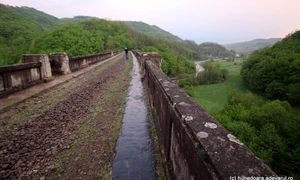 Viaductul Luncoiu de la Brad  Foto Daniel Guță  ADEVĂRUL (3) JPG