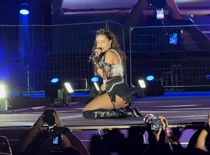 Anitta, pe Beach Please! FOTO: FB