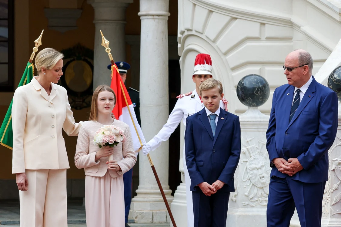 Prințesa Charlene de Monaco Albert Jacques și Gabriella profimedia 1140035147 jpg
