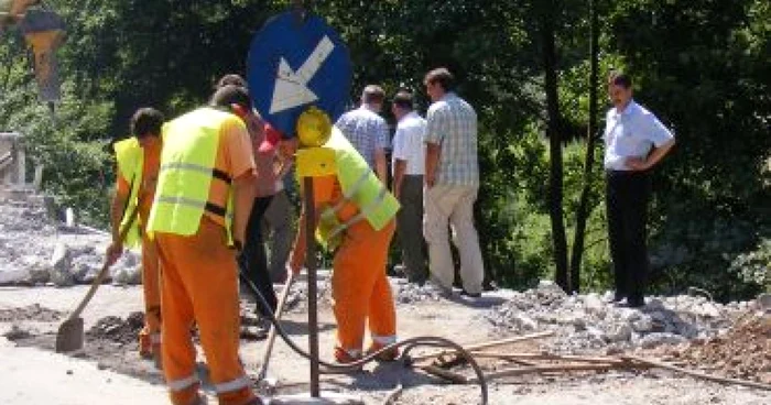 Alba Iulia: Drumul judeţean Aiud - Buru a intrat în reparaţii capitale