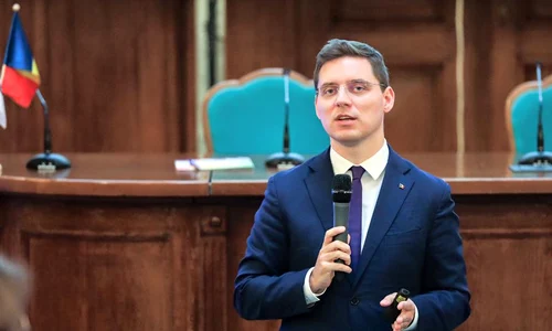 victor negrescu jpeg