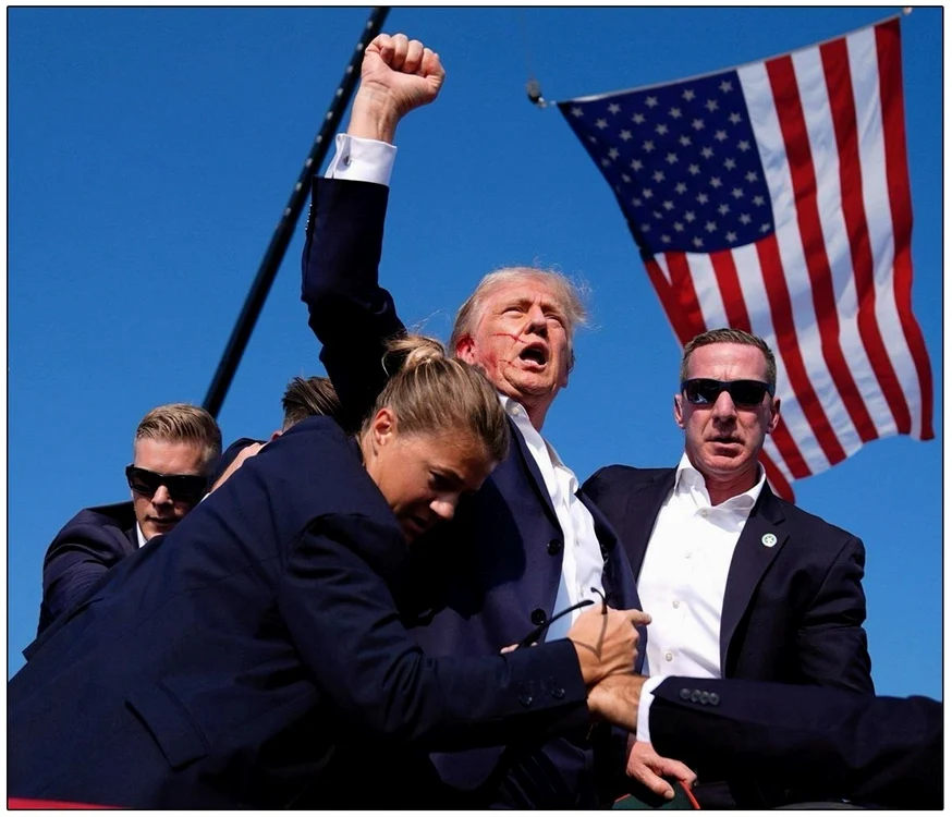 Donald Trump a scăpat miraculos FOTO AP/Evan Vucci