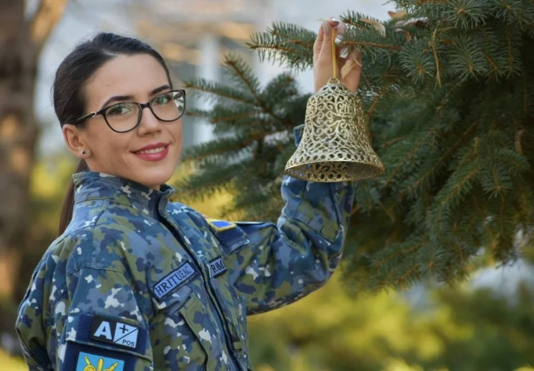 Flavia - Lorena Hriţuleac vrea să devină un inginer de bază pentru Forţele Aeriene Române