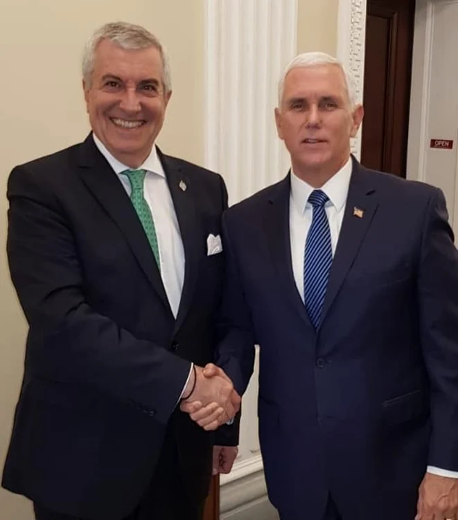 Călin Popescu Tăriceanu şi Mike Pence, vicepreşedinte al Statelor Unite. FOTO Facebook Călin Popescu Tăriceanu