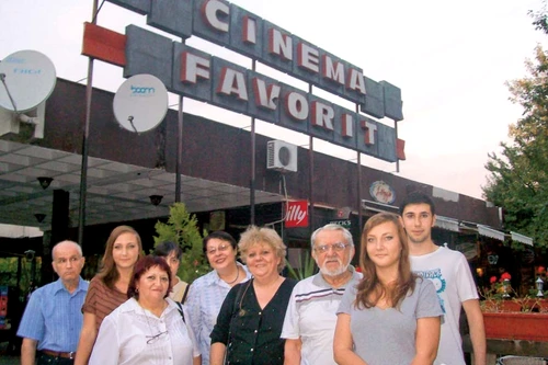 1 53395 original jpg jpeg