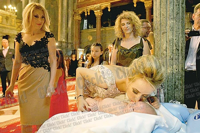 Ani Creţu (Fotografii: Dorin Constanda)