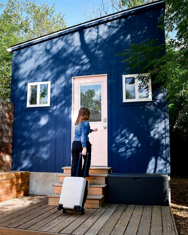 Micuţa locuinţă poate fi închiriată în regim de Airbnb