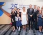 Klaus Iohannis si Carmen Iohannis in alb in America la San Francisco (2) jpg